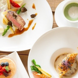 シェフ特製!口コミ連続1位【厳選牛フィレ&真鯛の煎餅焼き】無料試食をプレゼント