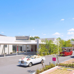 ロールスロイスや電気バスに乗って、まるで"テーマパークW"のような体験をお楽しみください♪|Mille Anges（ミル・アンジュ)の写真(50574230)