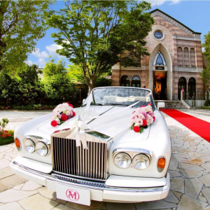 【愛車の展示◎】ロールス・ロイス乗車×貸切ウエディング体験