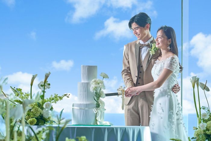 パーティーを彩るウエディングケーキや、人気のデザートブッフェもお任せください。