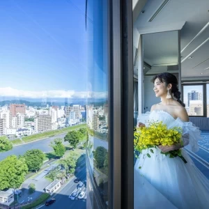 岩手・盛岡を象徴する景色や、市街地を一望できる最上階フロアからの眺望もゲストへのおもてなしのひとつに|ホテルメトロポリタン盛岡 NEW WINGの写真(42492197)