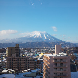 最上階の貸切フロアからは、岩手山や北上川・開運橋など盛岡の風景を一望できる|ホテルメトロポリタン盛岡 NEW WINGの写真(9286898)