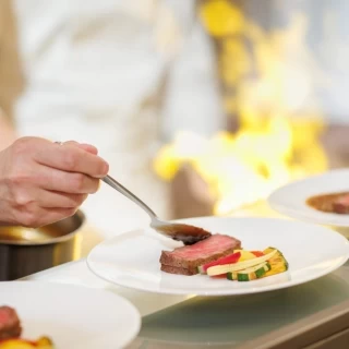 \ゲスト満足◎最上階貸切W/和洋中選べる美食3品コース*15特典