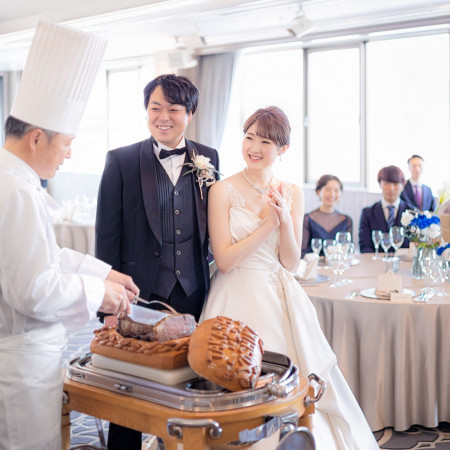 おもてなしの要でもあるお料理は、幅広い世代のゲストも満足の『五感で美味しい”Floraison Cuisine”』