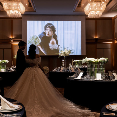 大型スクリーンで演出も絵になるメインバンケット