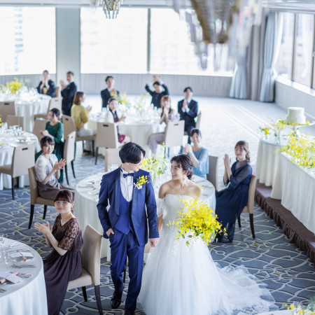 自然光溢れる贅沢な貸切バンケット