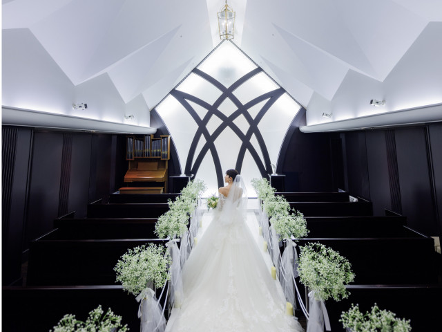 音と光の演出が印象的なチャペル「ノーザンクロス」見学＆入場体験