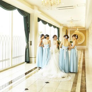 岐阜グランドホテルのドレス・衣装の写真（2枚目）