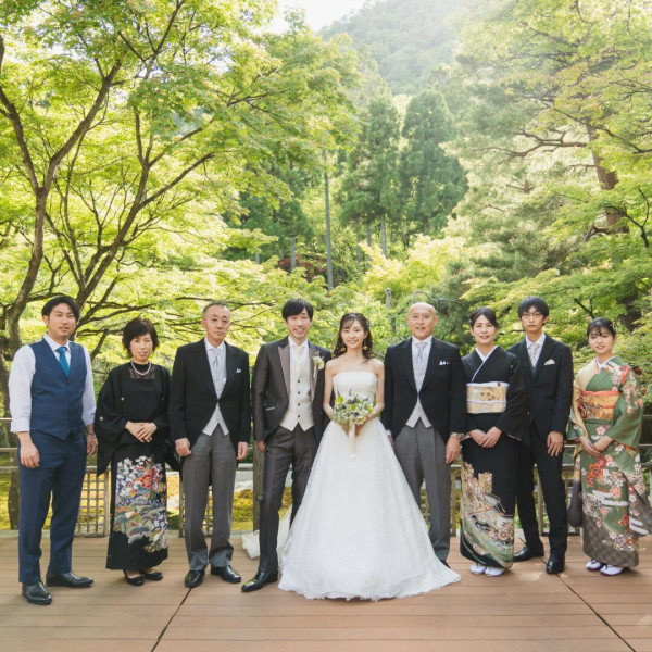 6名~29名の少人数会食をご希望の方、家族や親族中心でアットホームなパーティにしよう