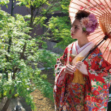 京都らしさを演出。
最高のロケーションで人気の写真撮影。