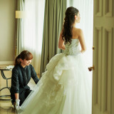 ホテルの衣裳室は「TAKAMI BRIDAL」。専属スタッフがご希望を伺い、憧れのドレスやウエディングスタイルに合うドレスをご提案いたします