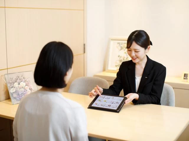 当ホテル先輩カップルが選ぶ！会場選びの決め手は「スタッフの対応力」
