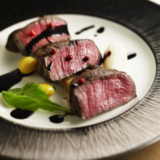 黒毛和牛×オマール海老 旬の食材を使用した豪華美試食付おもてなしフェア