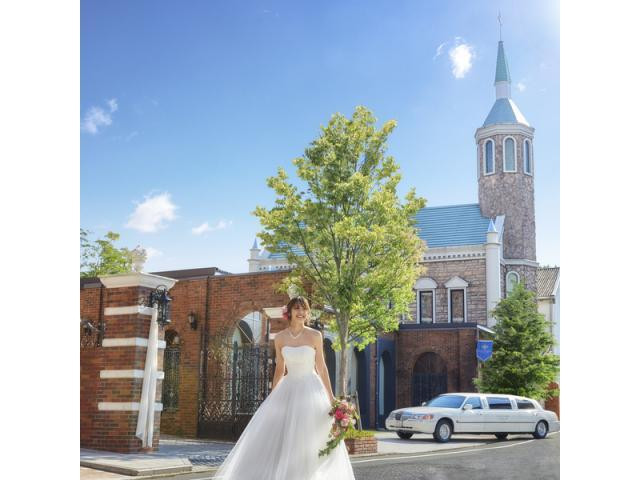 ウエディングのために作られた街を1日1組貸切にできるプランも登場★