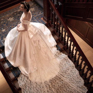 【JUNO】女性の幸せを見守り続けたそのまなざしに想いを重ねて、特別な一日を彩る一着を届けています。|グランドプリンスホテル高輪 貴賓館の写真(57730576)