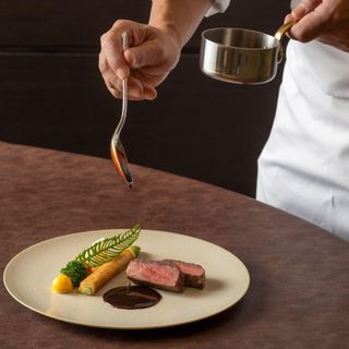 残▲新メニュー発表【美食の祝宴×クラシカル体験】メイン試食|AM特典