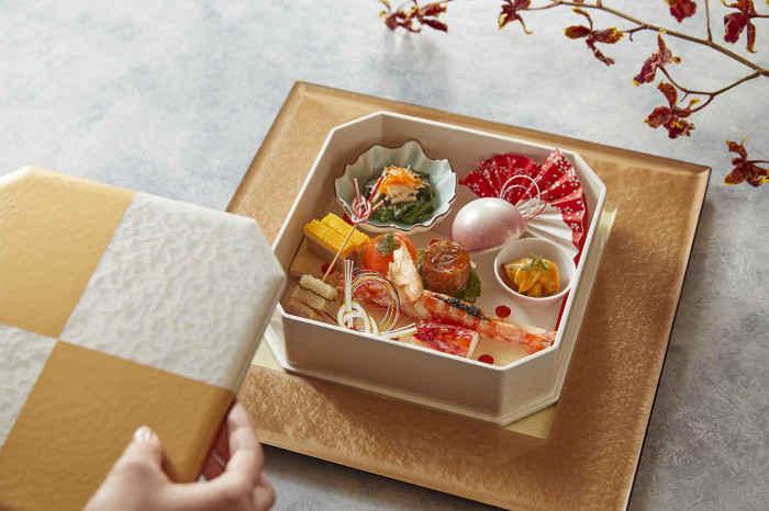 ゲストが事前に洋食か和食かを選べるオーダーメニューは、当ホテルならではのおもてなしの形。