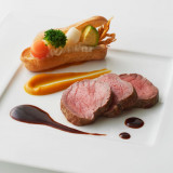 人気の18,000円相当コースより牛フィレなど豪華4品を無料で試食!