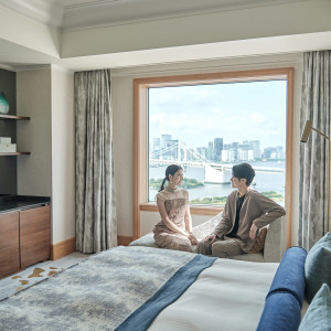 ホテルウエディングならでは！結婚式当日はそのまま宿泊して、翌日まで結婚式の特別感を満喫して。|グランドニッコー東京 台場の写真(55462675)