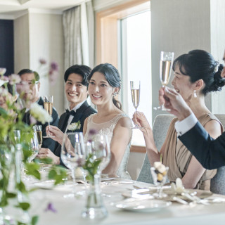 ご家族様に囲まれた和やかなご会食