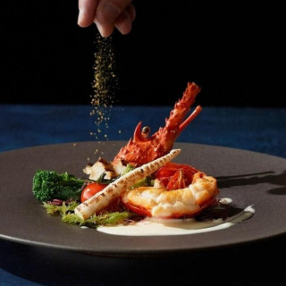 【1万円相当＊レストランペアランチ券プレゼント】