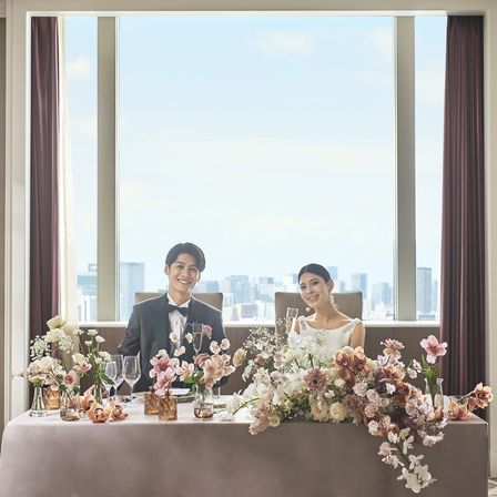 会場内で海や空の自然、東京の景色を愉しめる。東京の景色がまるでおふたりのお庭のように感じることができるパーティー会場「虹」|グランドニッコー東京 台場の写真(45013681)