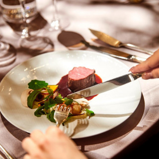 20,000円相当のコースより国産牛網役を含む豪華試食を無料体験（該当のフェアからご予約ください）