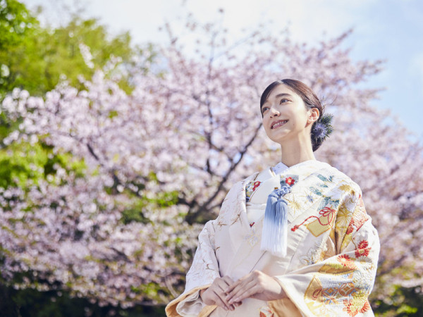 八芳園