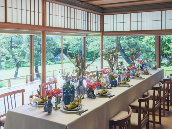 八芳園