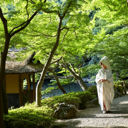 八芳園