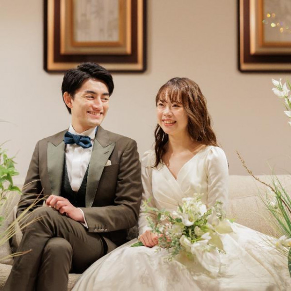 ご披露宴で着用したお気に入りのドレスをそのまま二次会へ