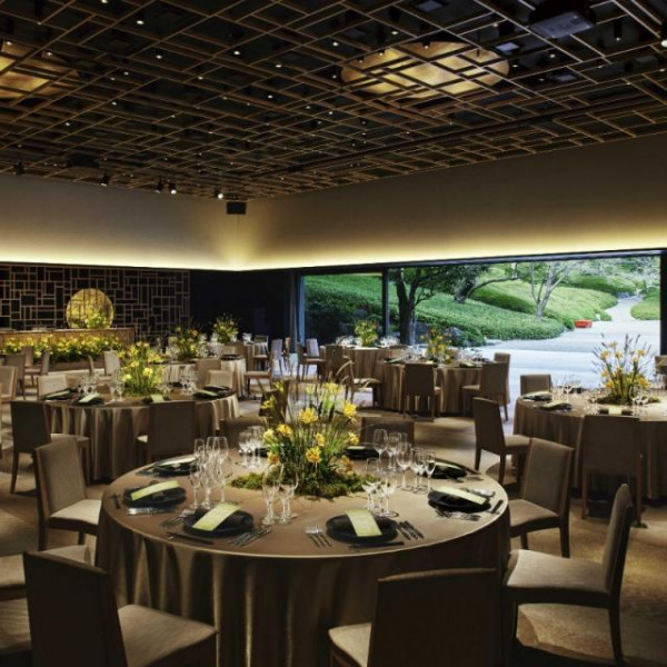 コンセプトの異なる個性豊かなバンケットで
ふたりならではのウェディングパーティーが実現