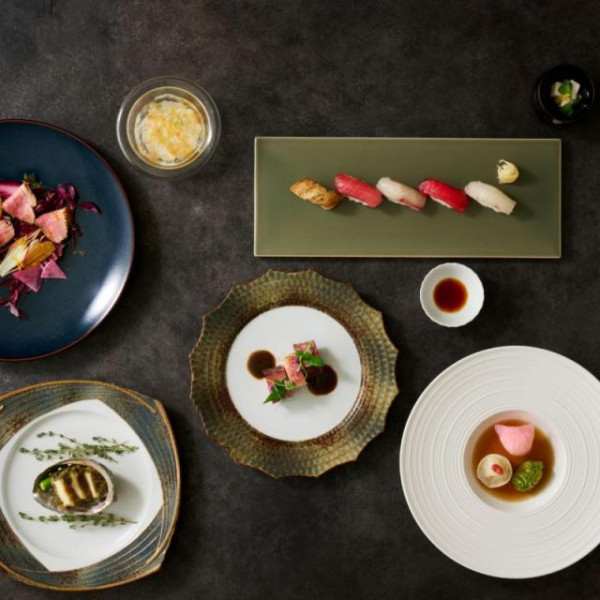 和洋中の料理人が結集し契約農家から仕入れた旬の「こだわりの食材」を使用したコース