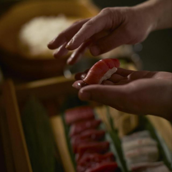 会場限定の料理でゲストにおもてなしも。