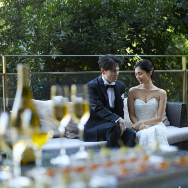 庭園を望む会場など多彩な披露宴会場から選べる