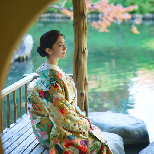 八芳園