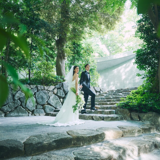 八芳園