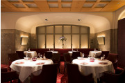 CENTURY COURT Marunouchi（センチュリーコート マルノウチ）