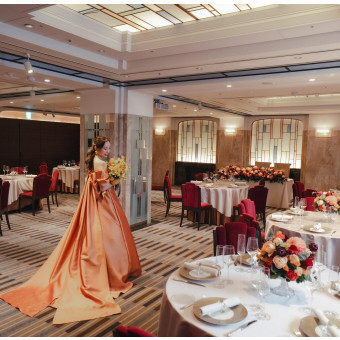 CENTURY COURT Marunouchi（明治生命館内・国指定重要文化財）