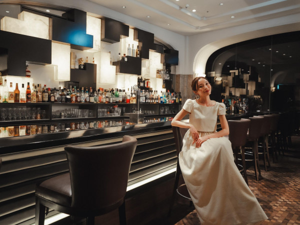 CENTURY COURT Marunouchi（明治生命館内・国指定重要文化財）