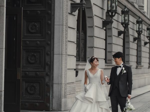 CENTURY COURT Marunouchi（明治生命館内・国指定重要文化財）