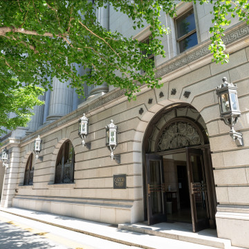CENTURY COURT Marunouchi（センチュリーコート マルノウチ）
