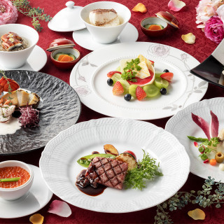 和洋折衷料理はふたつの料理のおいしさをバランスよく味わっていただけゲストの方に好評です。