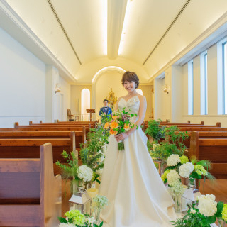 ご来館で新郎&新婦お衣装1点プレゼント!※50名様以上のパーティー限定