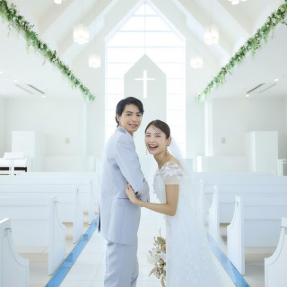 【フォト婚｜15万円～撮影可】選べる衣裳450着×本格チャペル見学