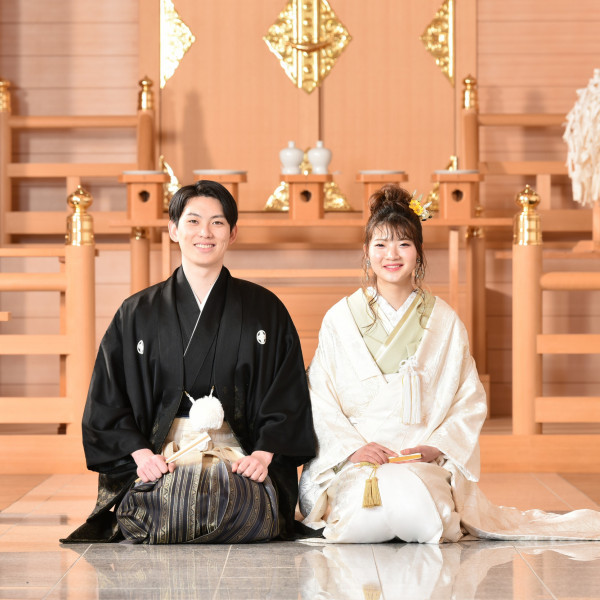 結婚式の代わりでも、記念としてでも。
ふたりの想いをかたちに残すフォトウェディング。