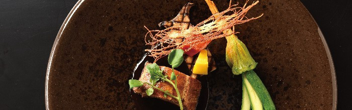 こだわりのお料理で最高のおもてなし
