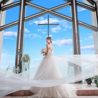 【2組限定】プレ花憧れチャペル入場体験＆ドレス試着*3万試食