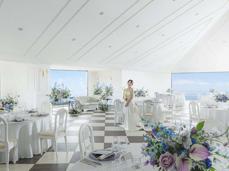 開放感あふれる絶景空間とこだわりのお料理でゲストをおもてなし