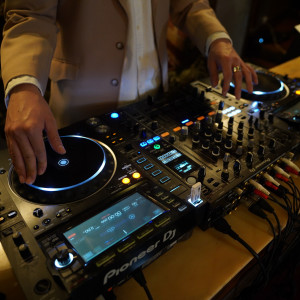 DJ機材が常設されているので音楽を楽しみながらの結婚式も可能|TABLEAUX(タブローズ)の写真(16950939)